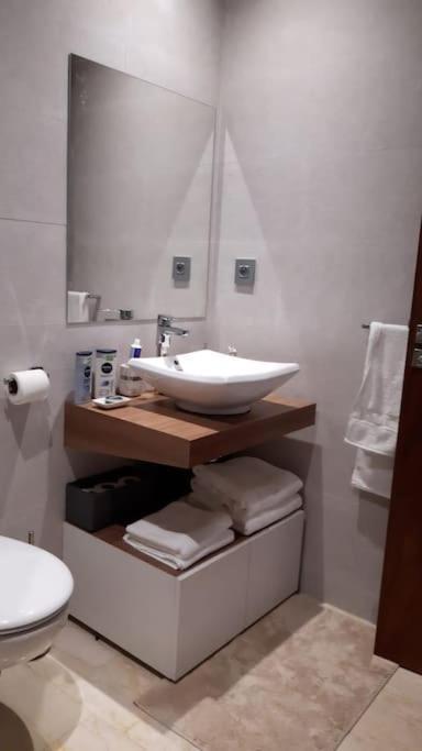 Chez Miguel Appartement Casablanca Avec Piscine Eksteriør bilde