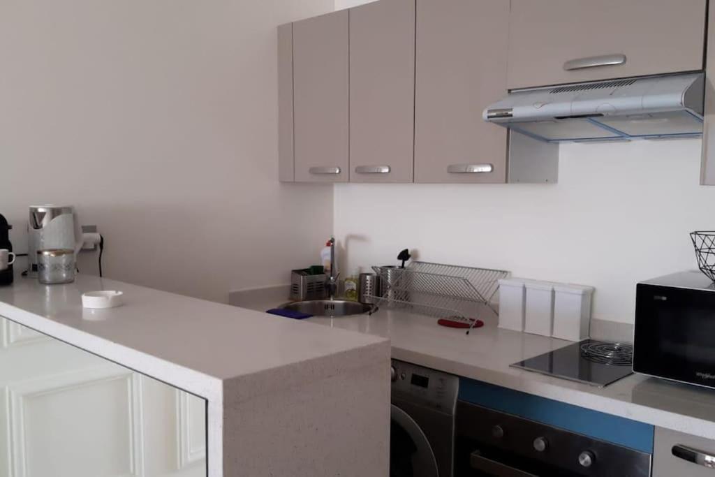 Chez Miguel Appartement Casablanca Avec Piscine Eksteriør bilde